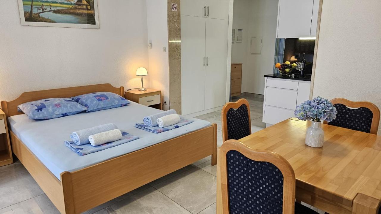 Apartmani Barnjak Trogir Kültér fotó