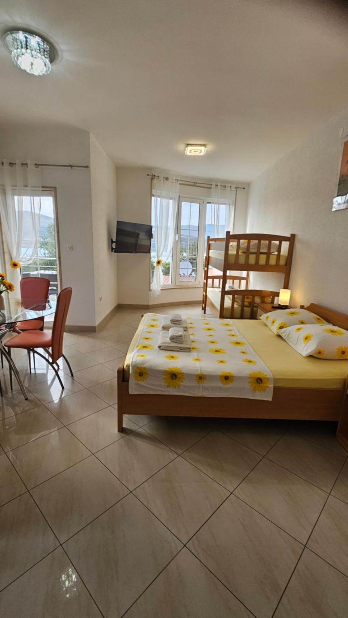 Apartmani Barnjak Trogir Kültér fotó